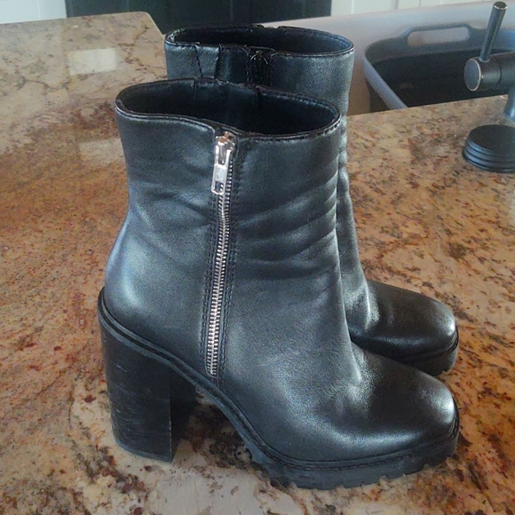 Chelsea & Violet Shoes - Booties